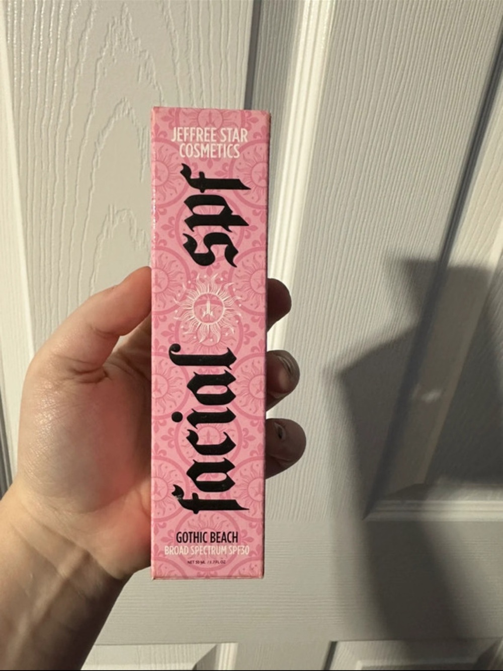 Jeffree Star Pink Facial Oil SPF30 - Gothic Beach